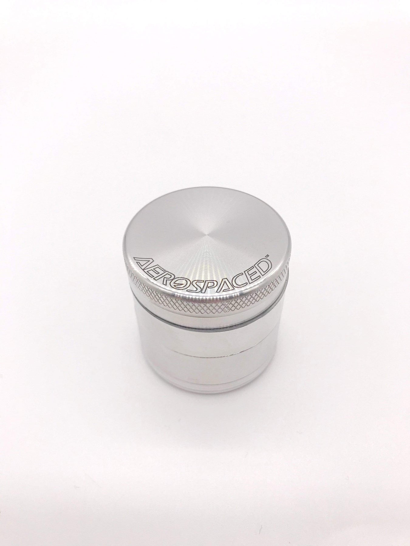 Aerospaced Small Anodized Aluminum Grinder (40mm) Smoke Station